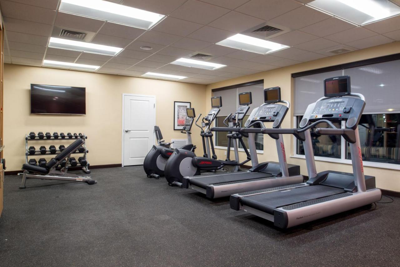Towneplace Suites By Marriott Charleston-West Ashley Экстерьер фото